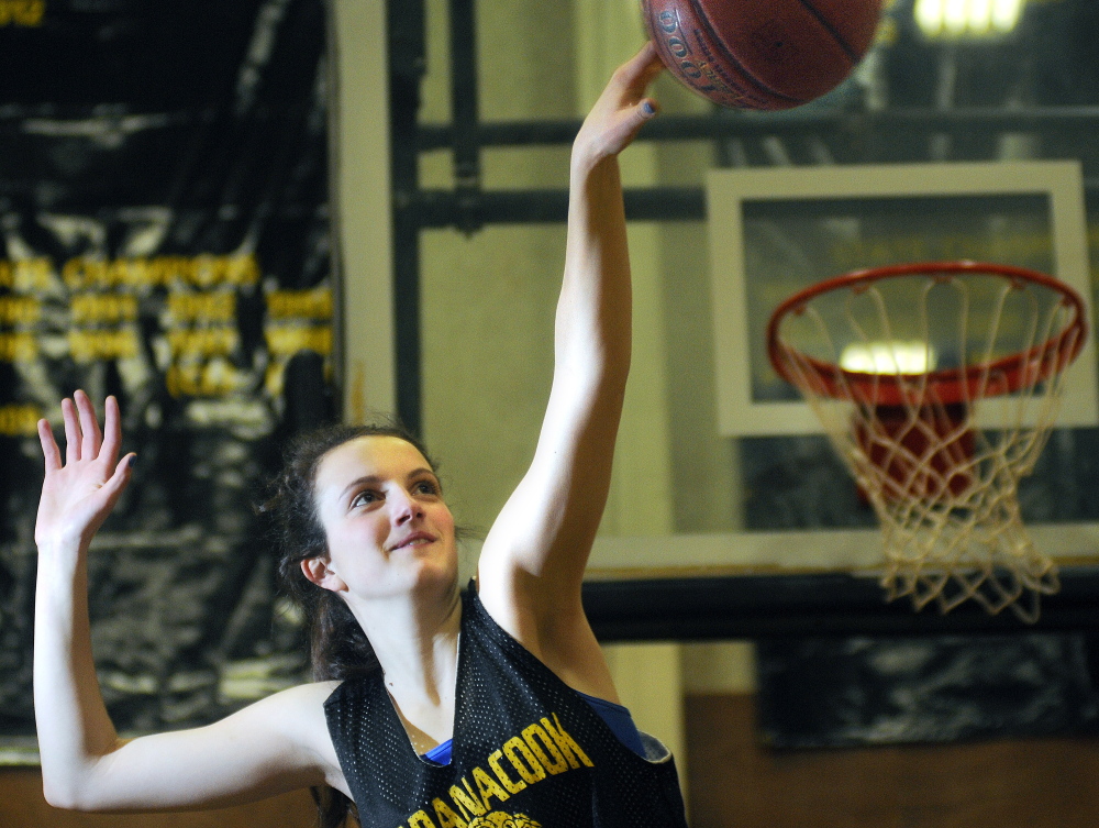 Maranacook Community High School’s Elizabeth D’Angelo practices Wednesday in Readfield. The Black Bears play Houlton on Saturday for the Class C state championship.