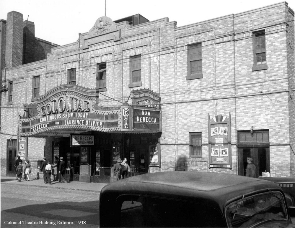 The exterior of the Colonial Theatre on Water Street in downtown Augusta, circa 1940.