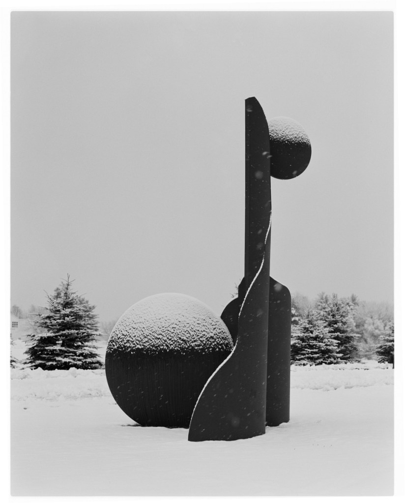 Soffer, "Amen," 1983, mild steel, 24 feet by 17 feet 7 inches by 9 feet 5 inches.