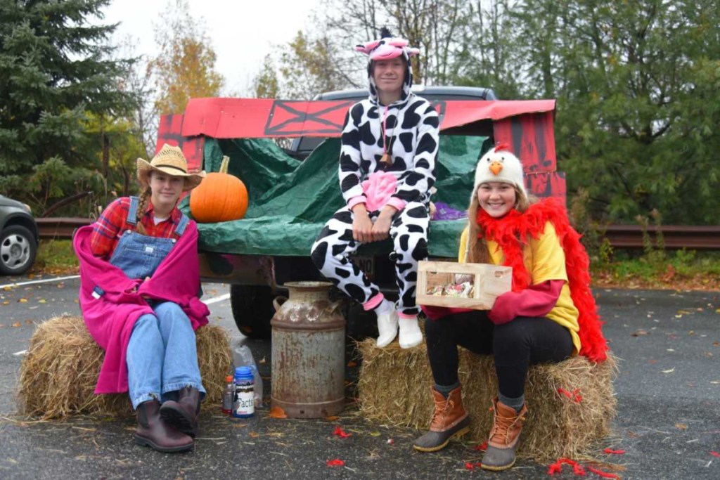 Hall-Dale Key Club members from left are Naomi Lynch, Ian Stebbins and Sarah Benner.