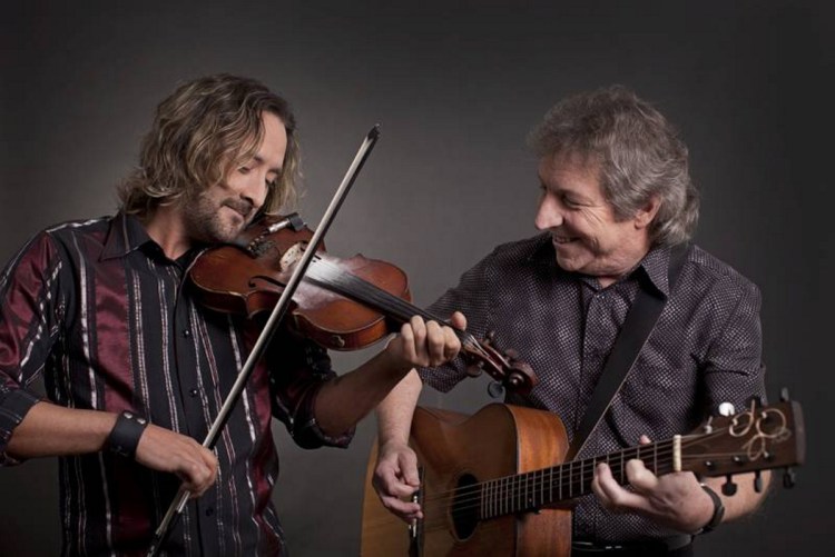 Richard Wood, left, and Gordon Belsher will perform at 7 p.m. Thursday, Jan. 17 at the Old South Church in Farmington.