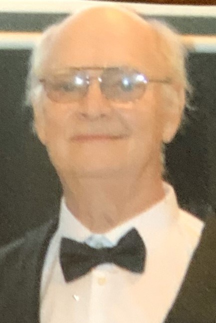 Thomas G. Scholtens