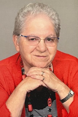 Murielle (Perron) Carrier