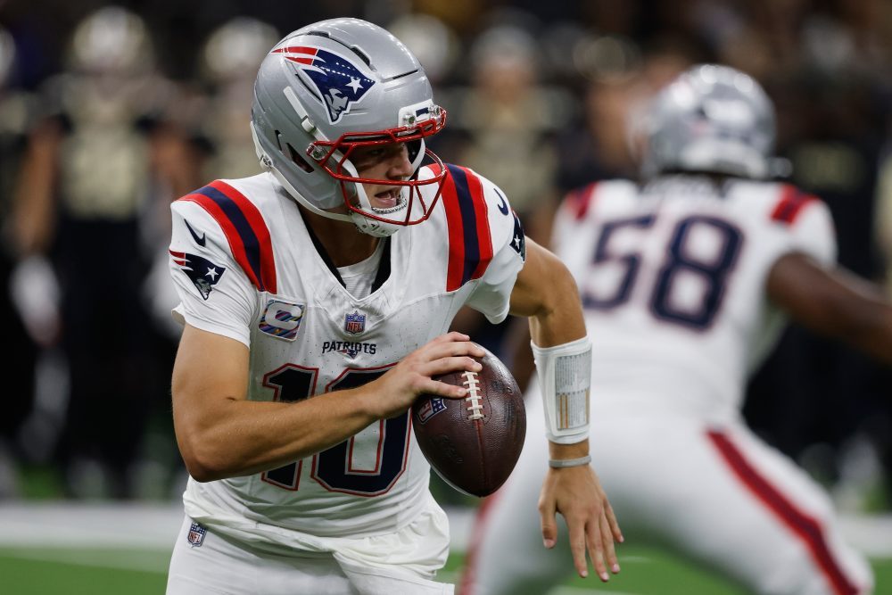 Patriots Saints Football